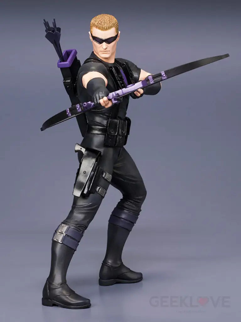 Marvel Now! ARTFX+ Hawkeye Statue - GeekLoveph