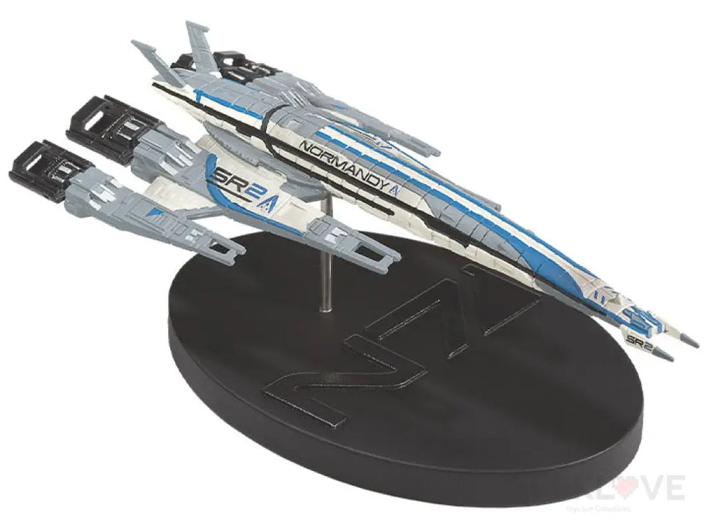 Mass Effect: Normandy SR-2 Ship Replica Remaster - GeekLoveph