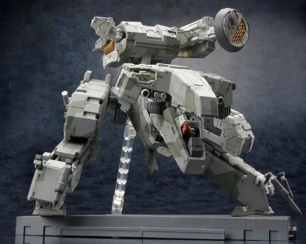 Metal Gear Solid 4: Guns of the Patriots Metal Gear Rex Model Kit (Reissue) Model Kit