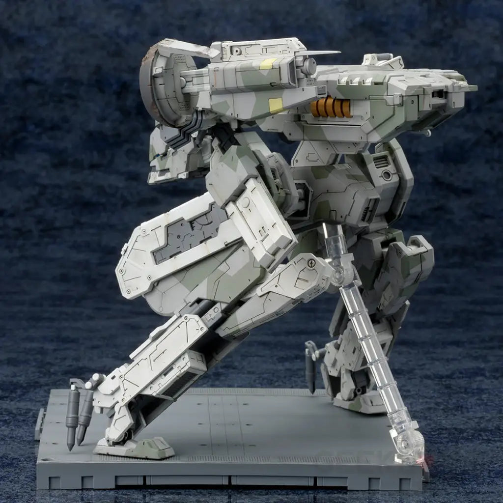 Metal Gear Solid 4: Guns of the Patriots Metal Gear Rex Model Kit (Reissue) Model Kit