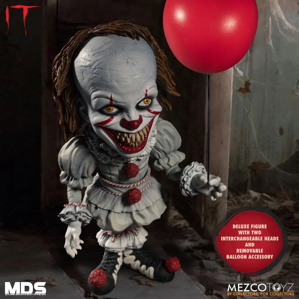 Mezco Designer Series Deluxe IT: Pennywise - GeekLoveph