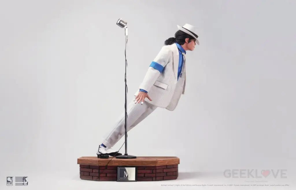Michael Jackson Smooth Criminal 1/3 Scale Statue - GeekLoveph