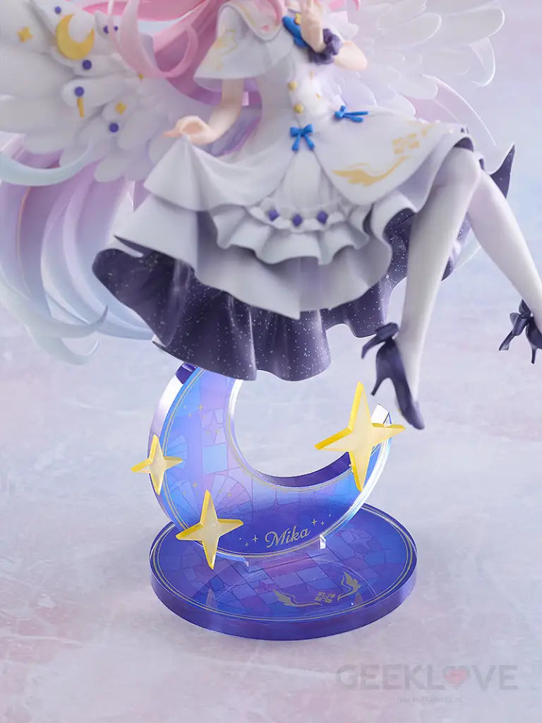 Mika Call Of The Stars Scale Figure