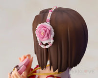 Miku Maekawa Off Stage 1/8 Scale Figure - GeekLoveph