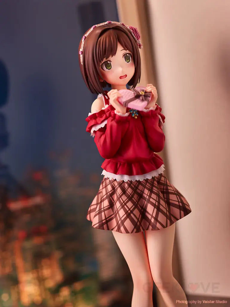 Miku Maekawa Off Stage 1/8 Scale Figure - GeekLoveph