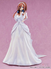 Miku Nakano 1/7 Scale Figure Preorder