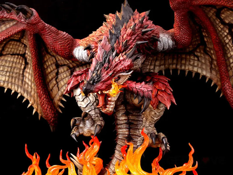 Monster Hunter Rathalos - The King of the Skies 1/10 Scale Diorama
