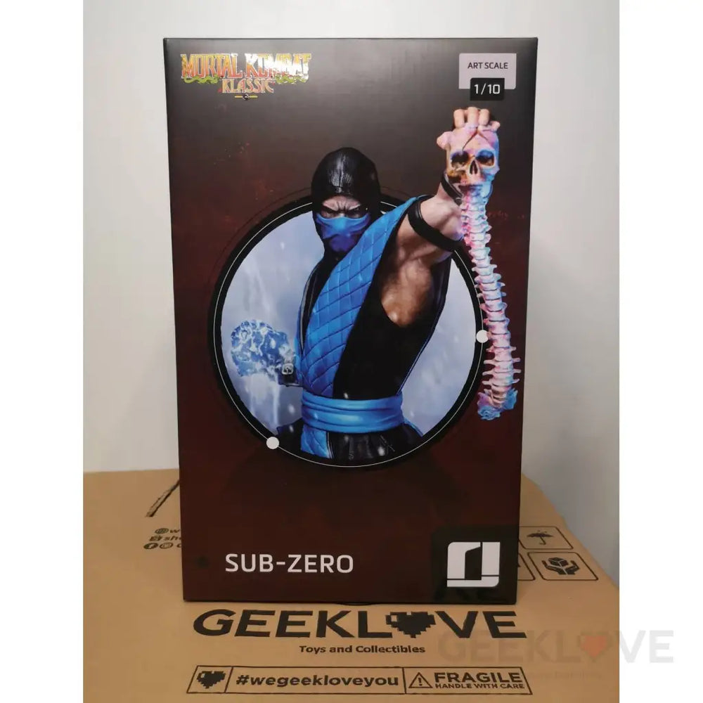 Mortal Kombat Sub-Zero 1/10 Art Scale Statue - GeekLoveph