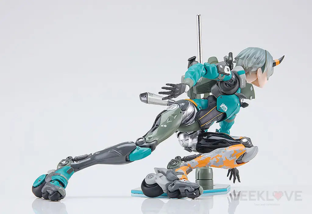 Motored Cyborg Runner Ssx_155 Downtown Trek Action Figure