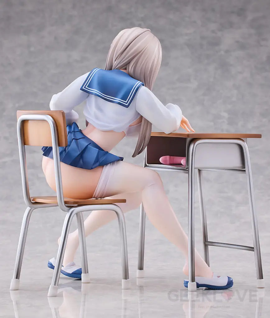 Mousou Tights.43 Suzu-Chan Scale Figure