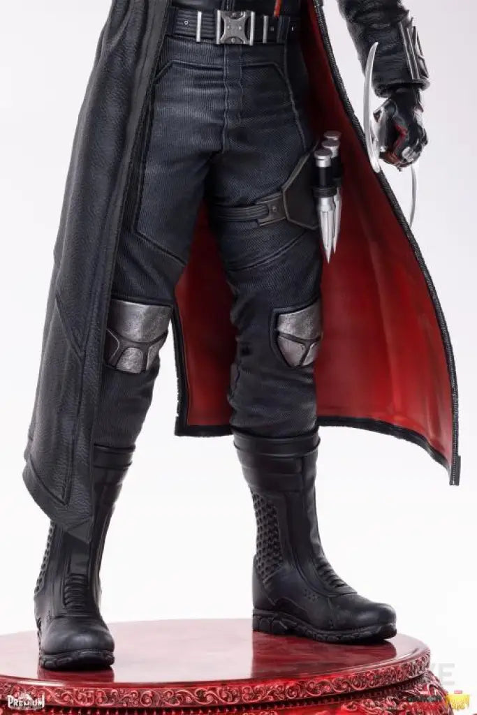 Museum Collection Blade 1/3 Scale Scale Figure