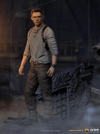 Nathan Drake Deluxe Art Scale 1/10 Statue - GeekLoveph