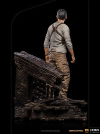 Nathan Drake Deluxe Art Scale 1/10 Statue - GeekLoveph