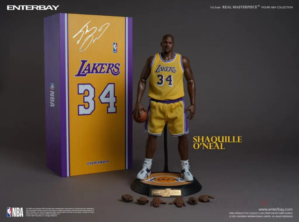 NBA Real Masterpiece Shaquille O'Neal (Lakers Home) 1/6 Scale Figure - GeekLoveph