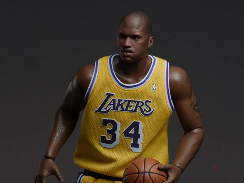 NBA Real Masterpiece Shaquille O'Neal (Lakers Home) 1/6 Scale Figure