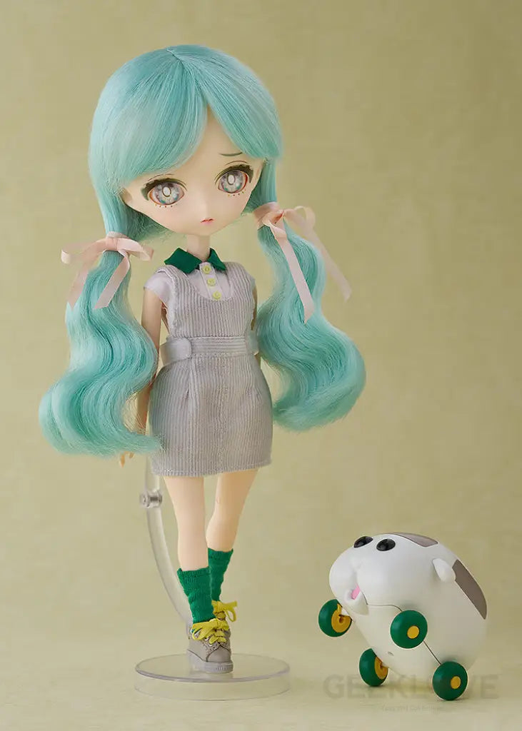 Near Harmonia Shiromo From Pui Molcar (Re-Order) Harmonia Doll