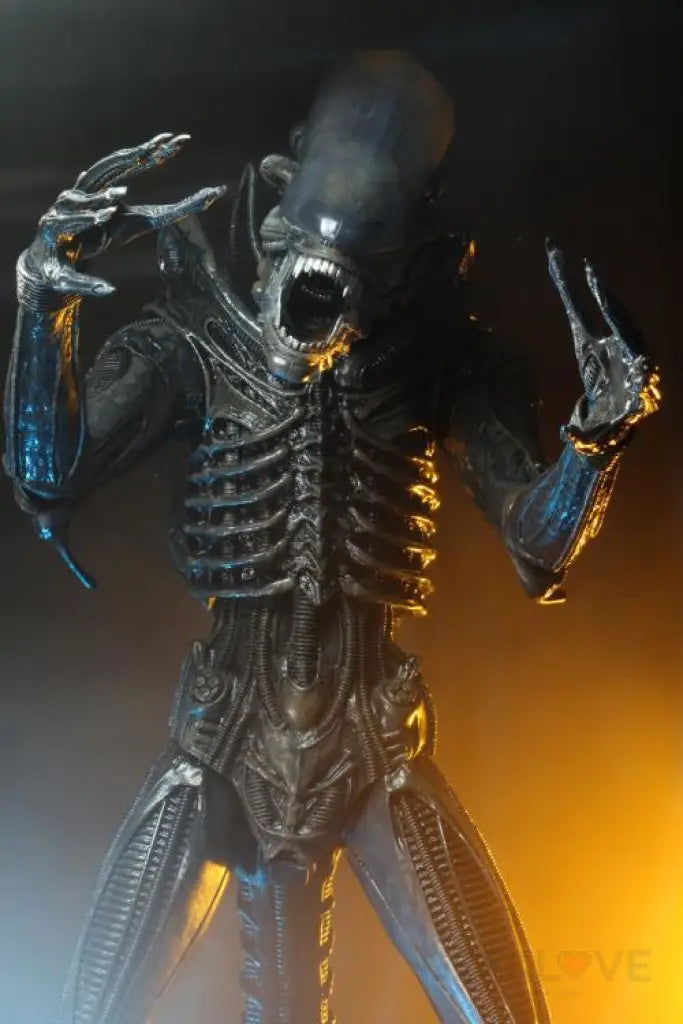 NECA: Alien 40th Anniversary Big Chap 1/4 Scale Figure - GeekLoveph