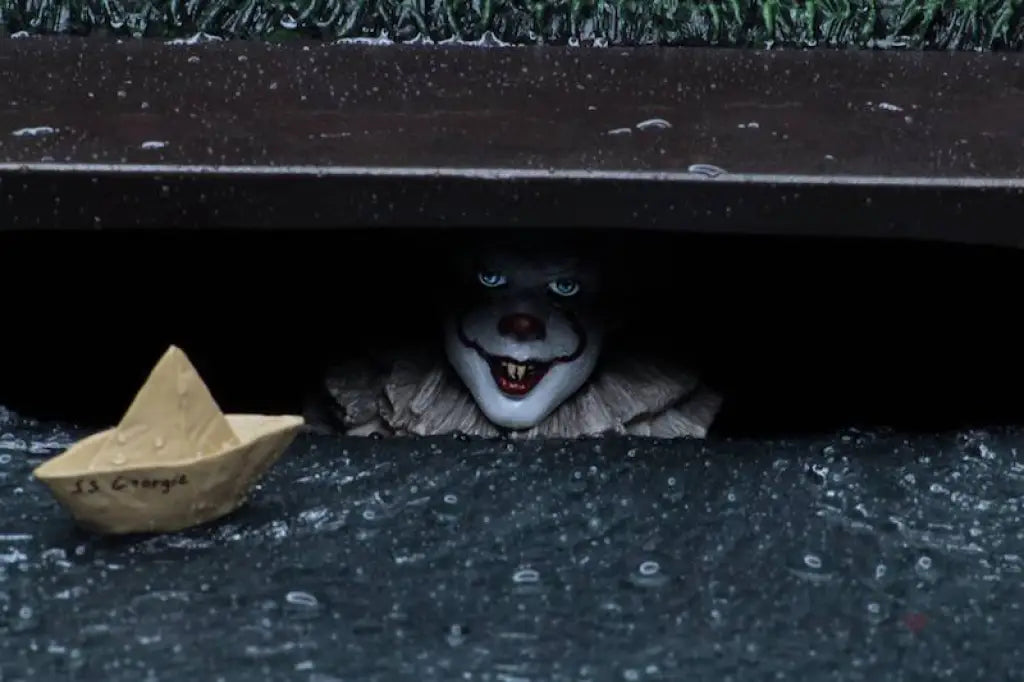 Neca IT (2017) Movie Accessory Set - GeekLoveph