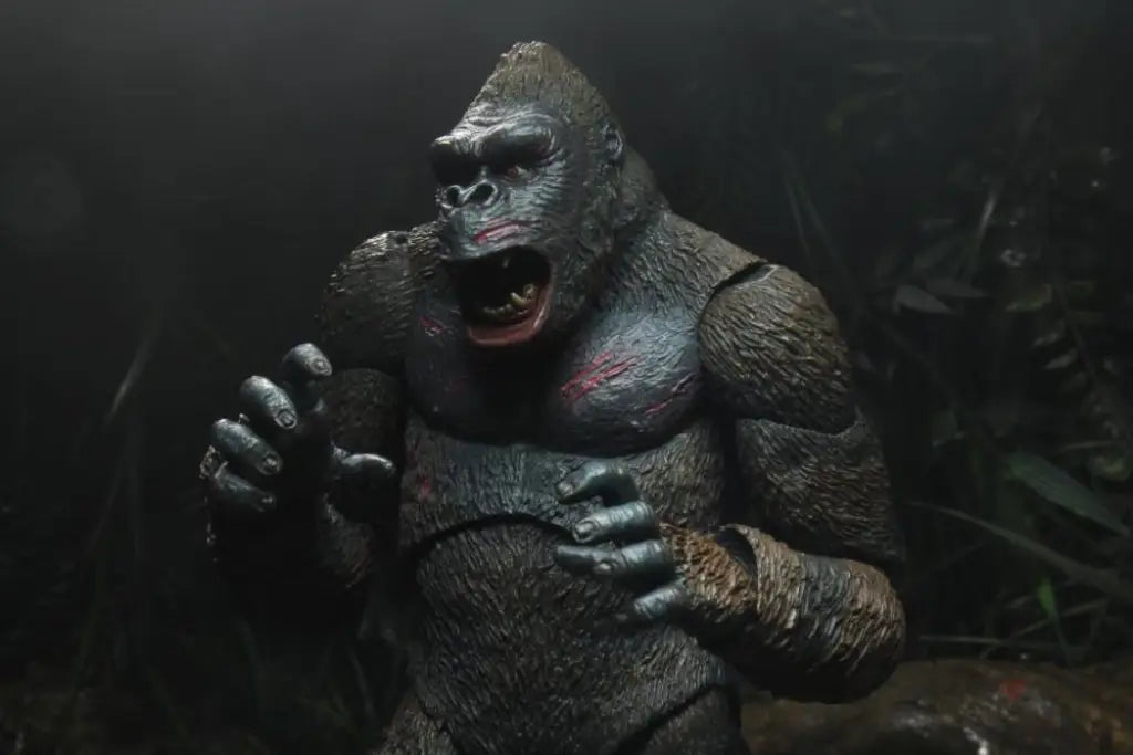 NECA: King Kong 7" King Kong Figure - GeekLoveph