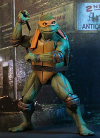 NECA: Teenage Mutant Ninja Turtles [1990 Movie] - 1⁄4 Michelangelo - GeekLoveph