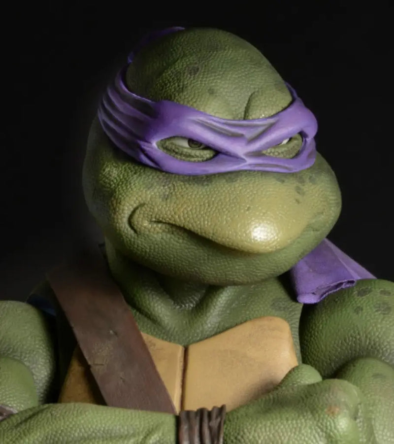 NECA: Teenage Mutant Ninja Turtles [1990 Movie] - 1⁄4 Donatello