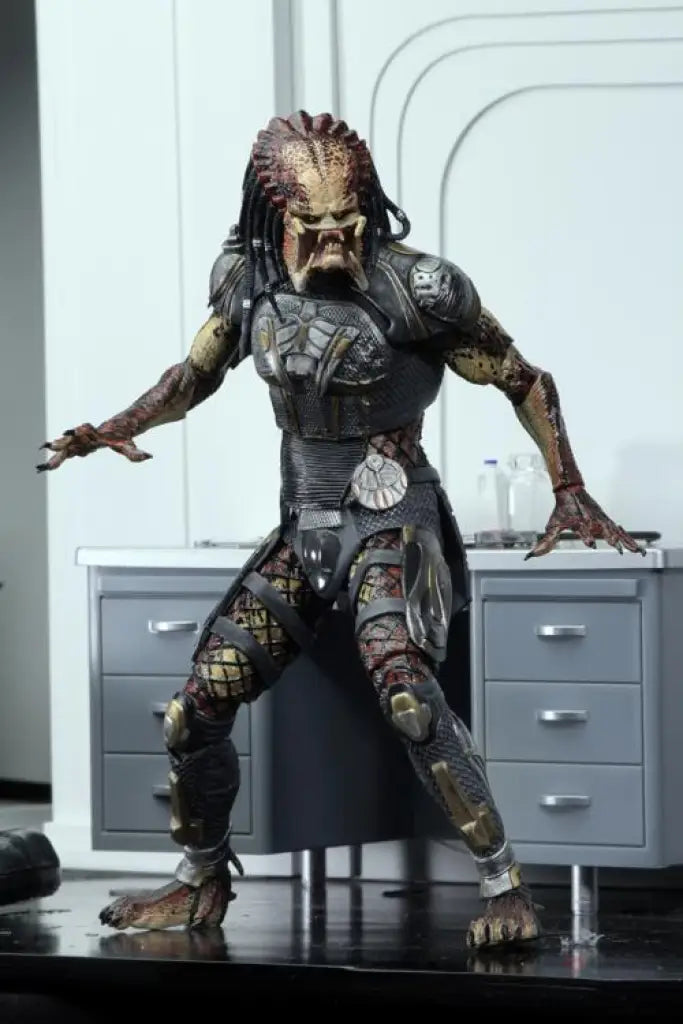 NECA Ultimate Fugitive Predator - GeekLoveph