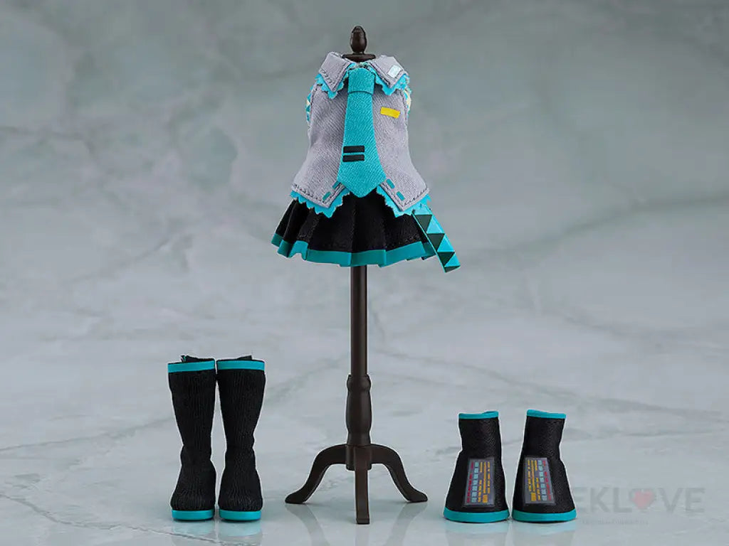 Nendoroid Doll Outfit Set Hatsune Miku - GeekLoveph