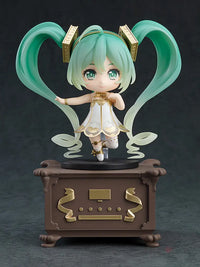 Nendoroid Hatsune Miku: Symphony 5th Anniversary Ver. - GeekLoveph
