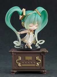 Nendoroid Hatsune Miku: Symphony 5th Anniversary Ver. - GeekLoveph