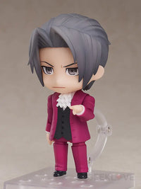 Nendoroid Miles Edgeworth - GeekLoveph