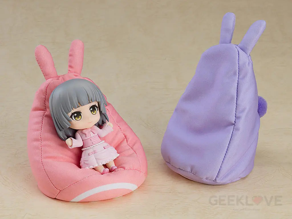 Nendoroid More Bean Bag Chair Rabbit (Pink) - GeekLoveph