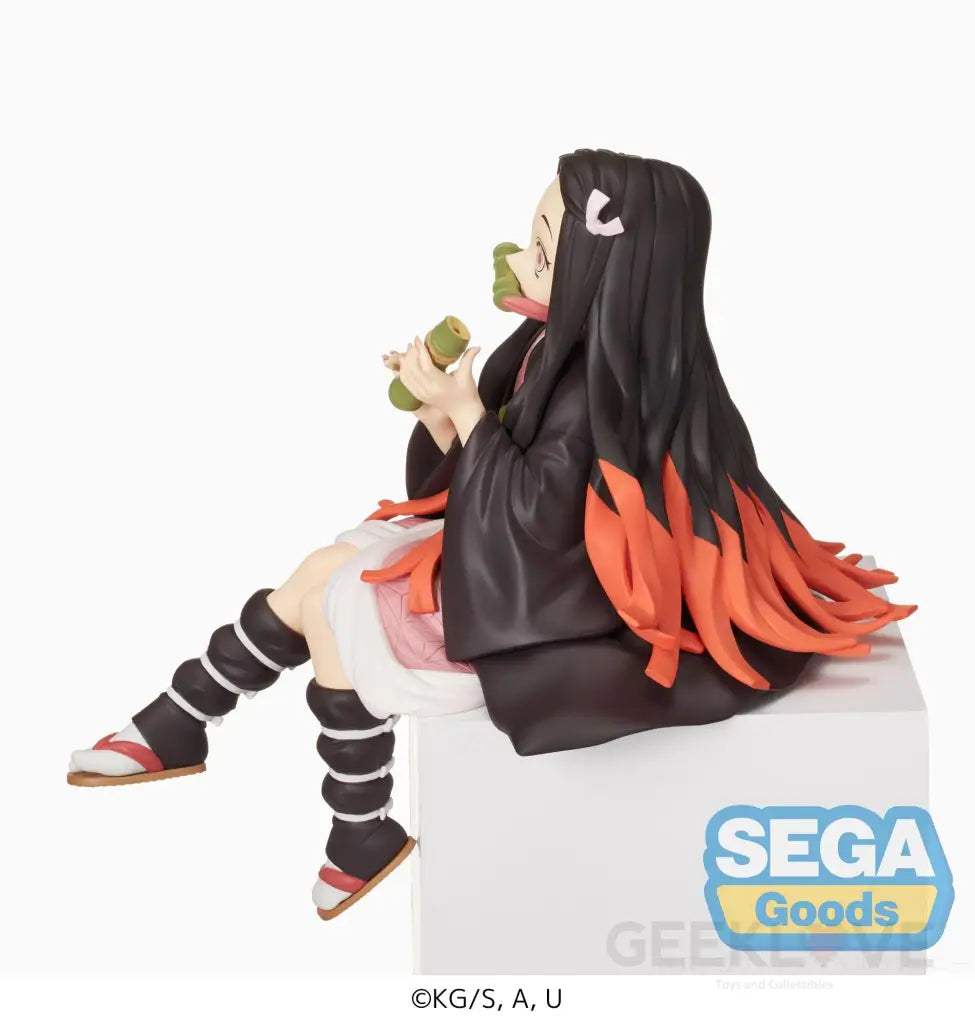Nezuko Kamado Perching Figure - GeekLoveph