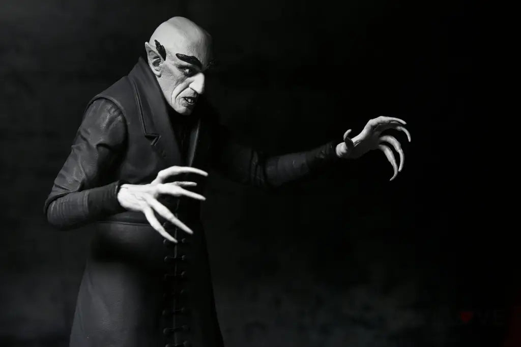 Nosferatu 7In Ultimate Count Orlok (B&W) Action Figure