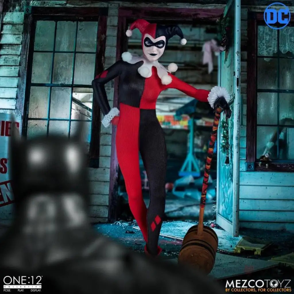 One12 Deluxe Harley Quinn - GeekLoveph