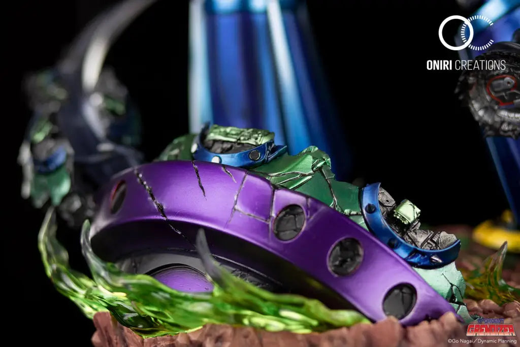 Oniri Creations UFO Robot Grendizer Premium 1/6 Scale Statue - GeekLoveph