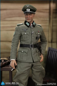 OnlineDid: 366 Major Erwin Kooenig 10th Anniv Figure - GeekLoveph
