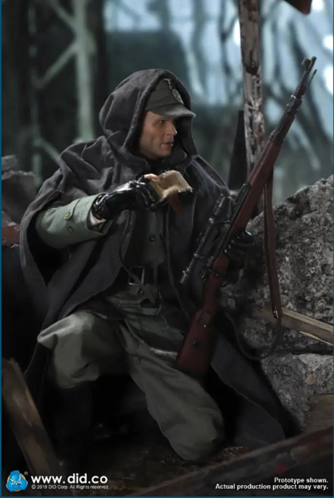 OnlineDid: 366 Major Erwin Kooenig 10th Anniv Figure - GeekLoveph