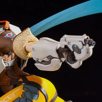 Overwatch Tracer Statue - GeekLoveph