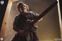 Pcs Leatherface 1/4 Scale Deluxe Ver. Scale Figure