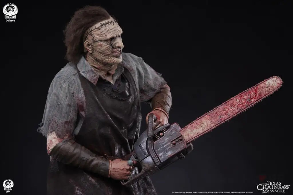 Pcs Leatherface 1/4 Scale Deluxe Ver. Scale Figure