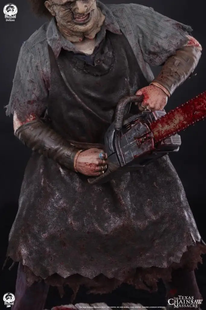 Pcs Leatherface 1/4 Scale Deluxe Ver. Scale Figure