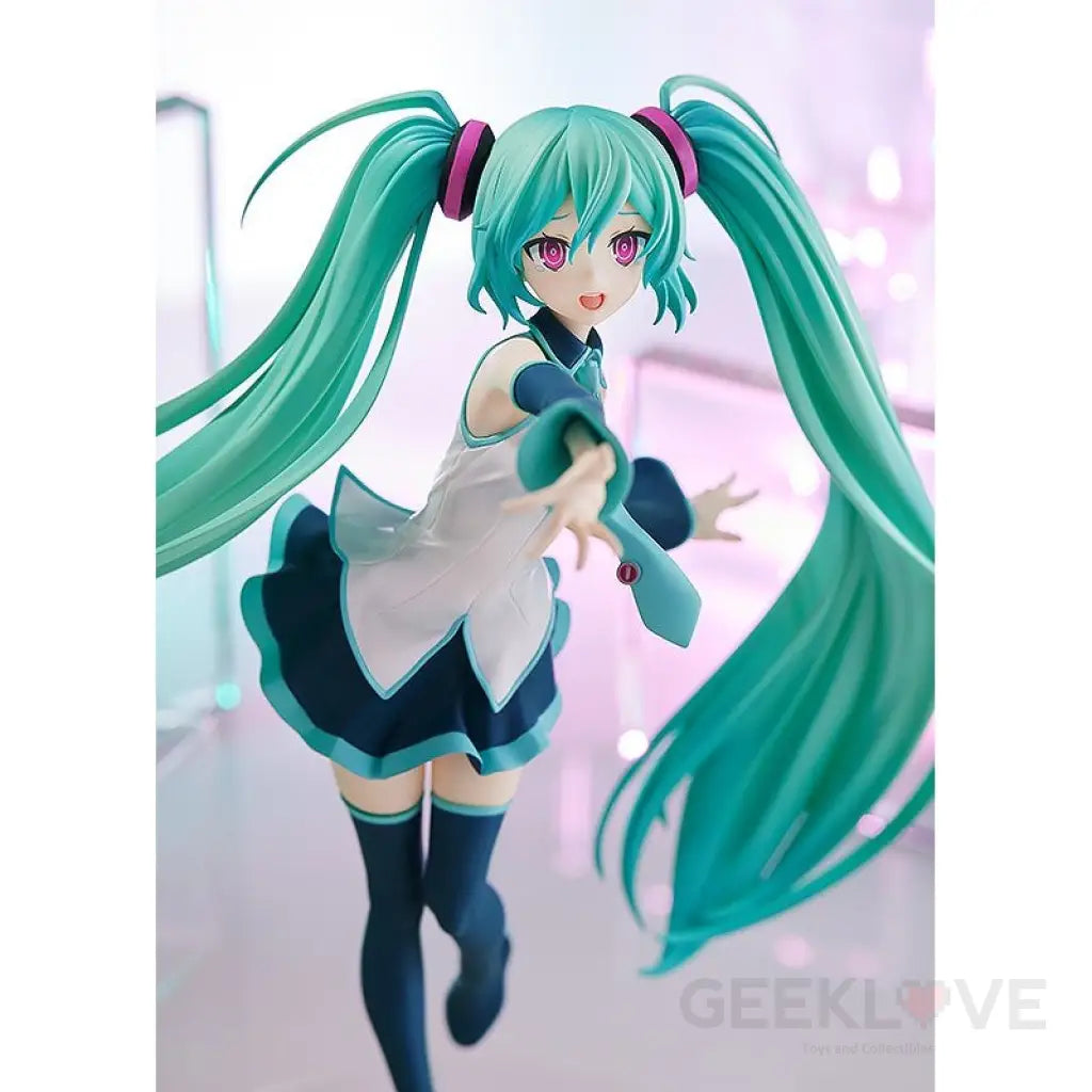 Pop Up Parade Hatsune Miku Because You're Here Ver. L - GeekLoveph