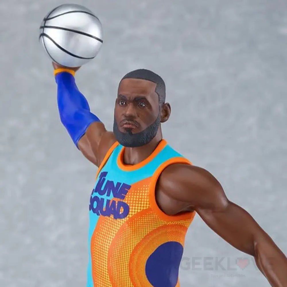 Pop Up Parade LeBron James - GeekLoveph