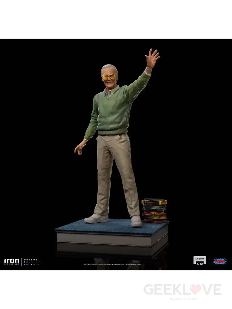 Pow! Studios Stan Lee Legendary Years 1/10 Art Scale Statue Preorder