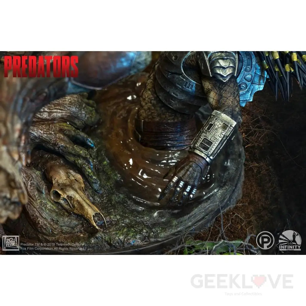 Pre Order Infinity Studio - 1/4 scale Berserker Predator - GeekLoveph