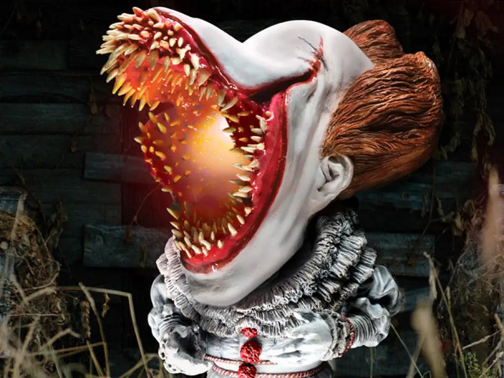 Pre Order It (2017) Deform Real Series Pennywise (Open Mouth With Lights Ver.) - GeekLoveph