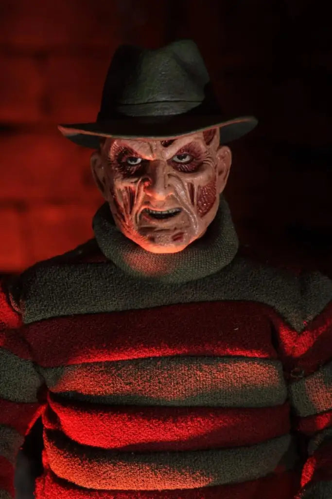 Pre-Order NECA -New Nightmare Freddy - GeekLoveph