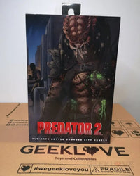 Predator 2 Ultimate Battle-Damaged City Hunter Preorder