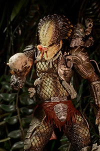 Predator - Ultimate Jungle Hunter Predator Figure - GeekLoveph