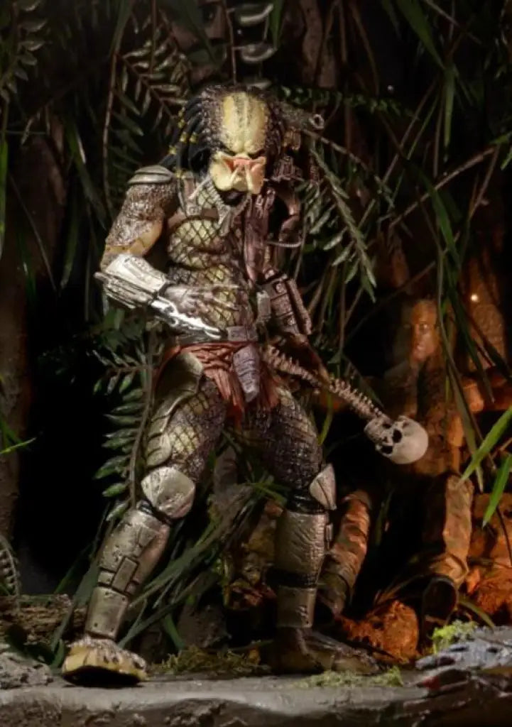 Predator - Ultimate Jungle Hunter Predator Figure - GeekLoveph